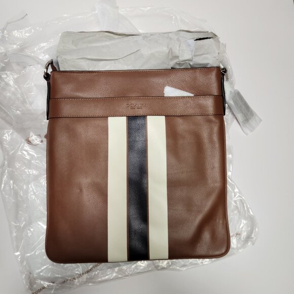 Coach New York Brown Pebbled Leather Charles Varsity Stripe Bag New W Tag - Picture 3 of 13